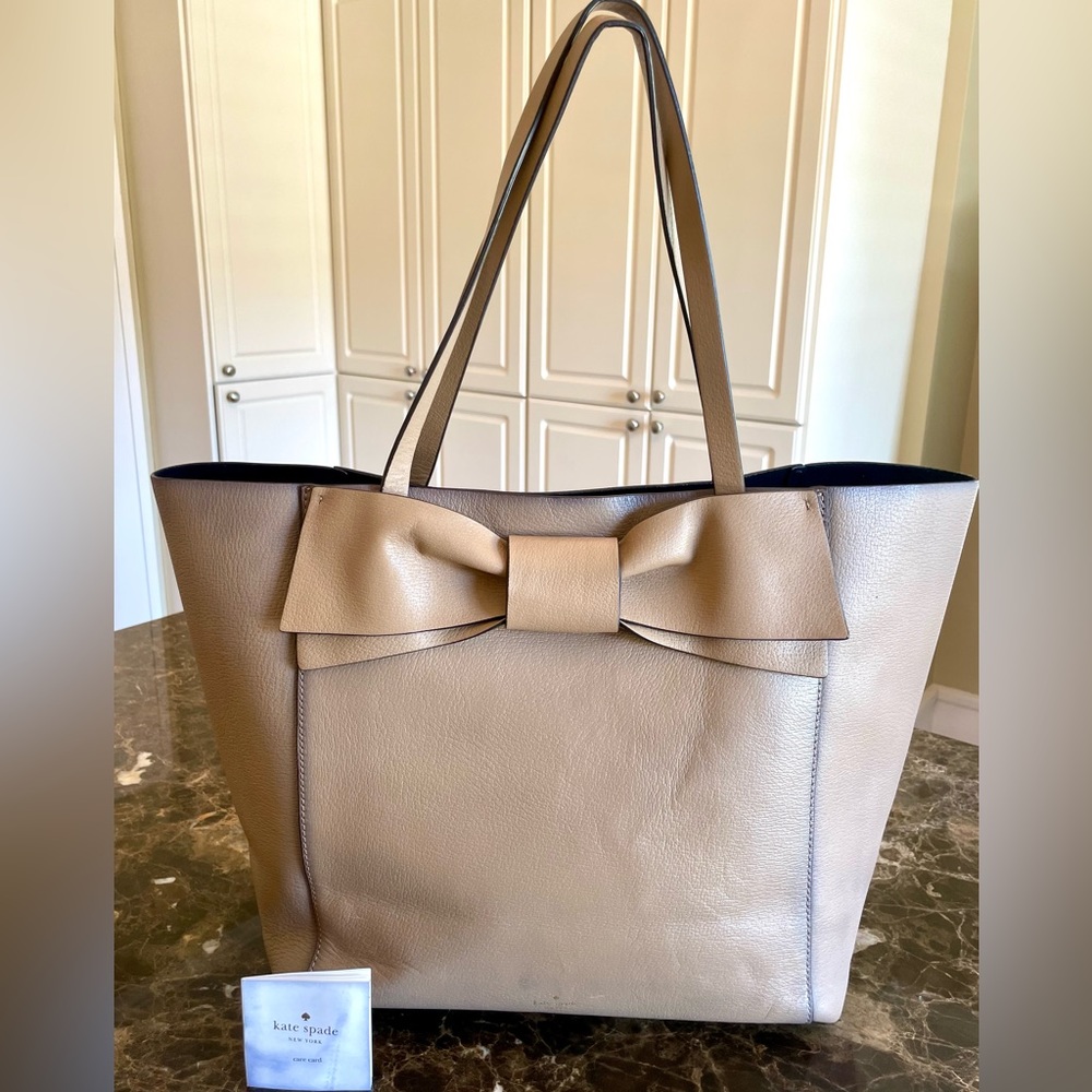 KATE SPADE large, spacious tote